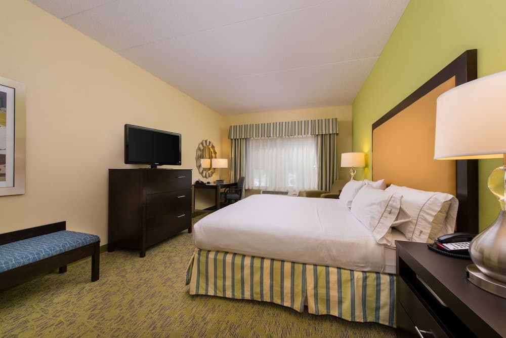 Holiday Inn Express Hotel and Suites Scranton by IHG gallery photo in Scranton, PA — image 58