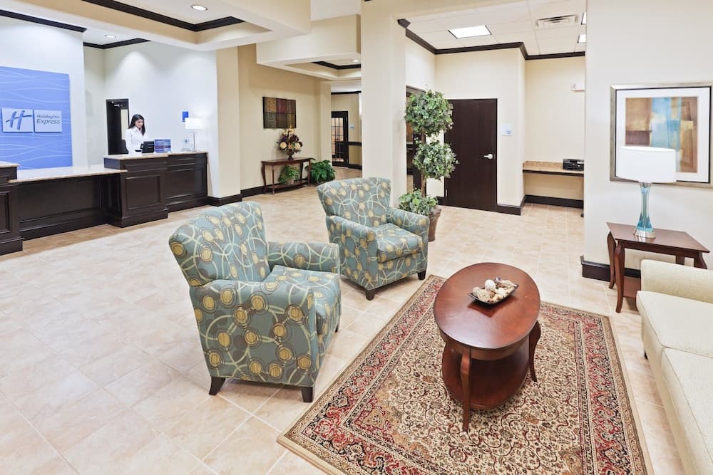 Holiday Inn Express Hotel & Suites Brownfield by IHG interior in Brownfield, TX — gallery photo 2