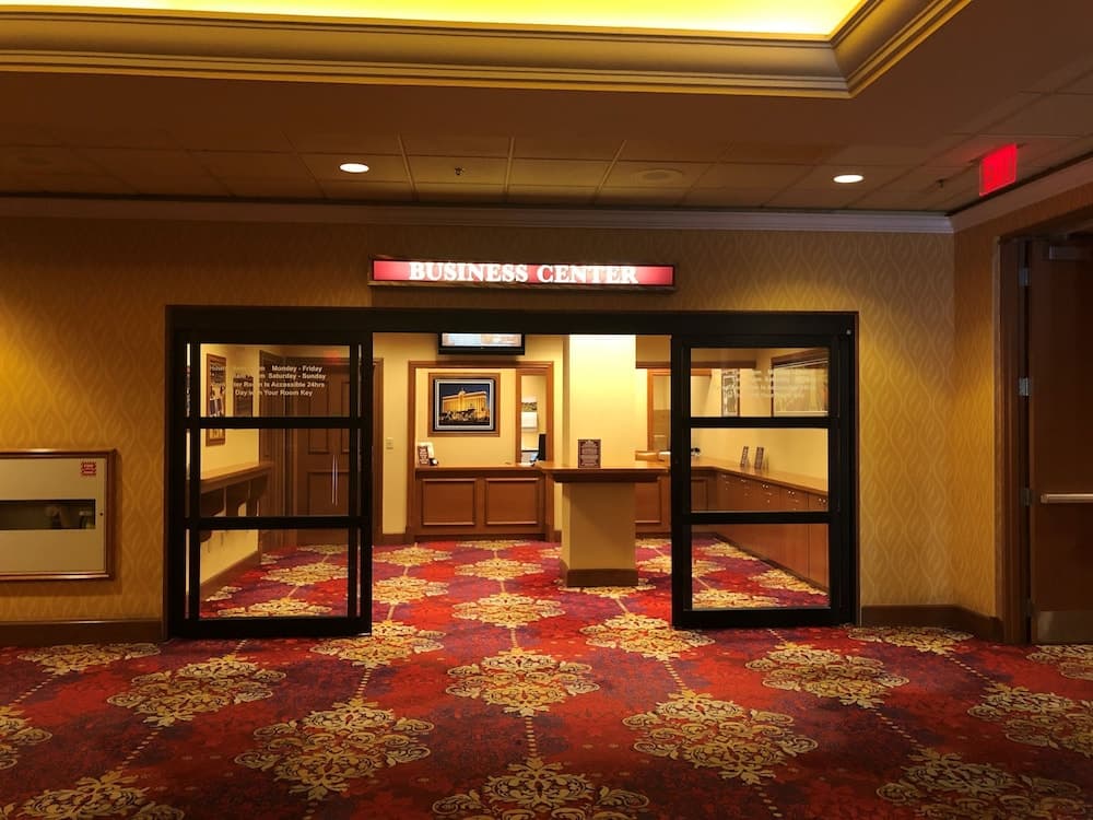 South Point Hotel, Casino, and Spa gallery photo in Las Vegas, NV — image 31