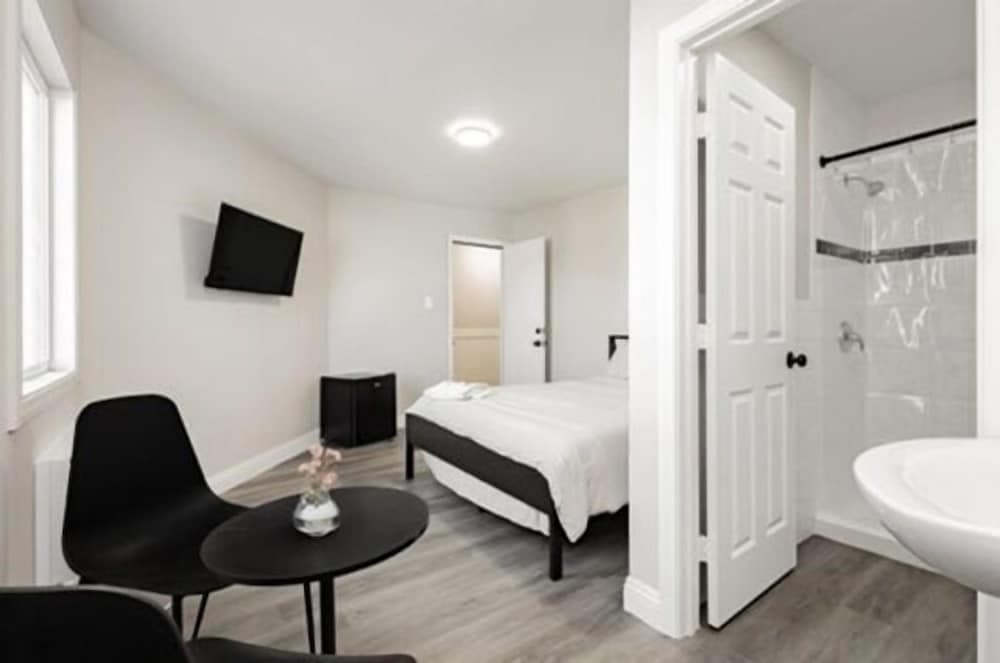 G Hotel gallery photo in Henderson, NV — image 9