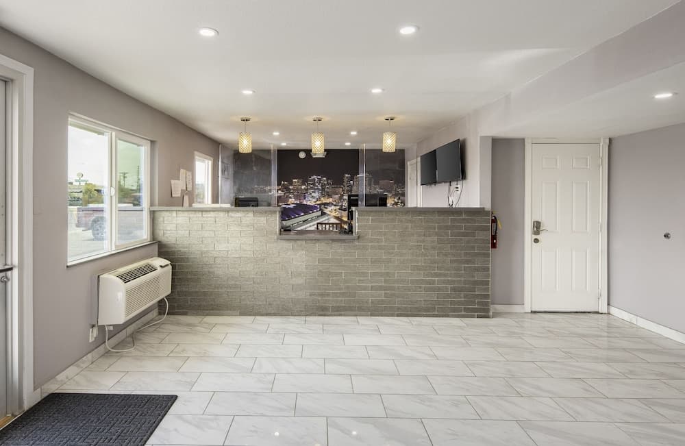 Super 8 by Wyndham Phoenix West property views in Phoenix, AZ — gallery photo 3