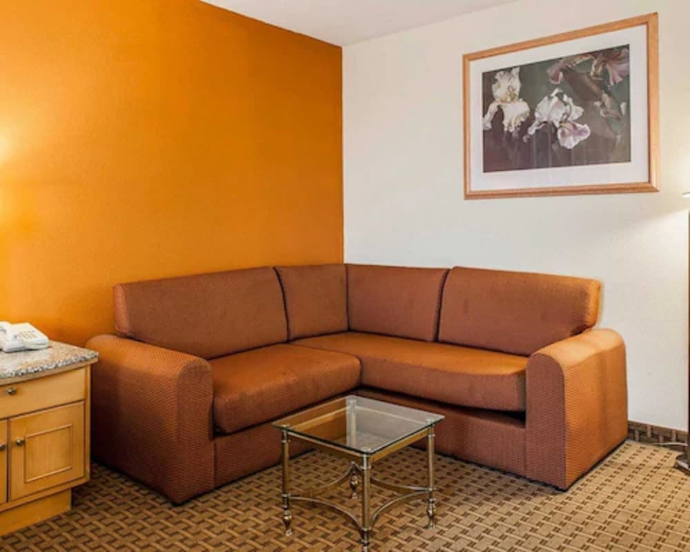 Quality Inn & Suites Shelbyville I-74 property views in Shelbyville, IN — gallery photo 3