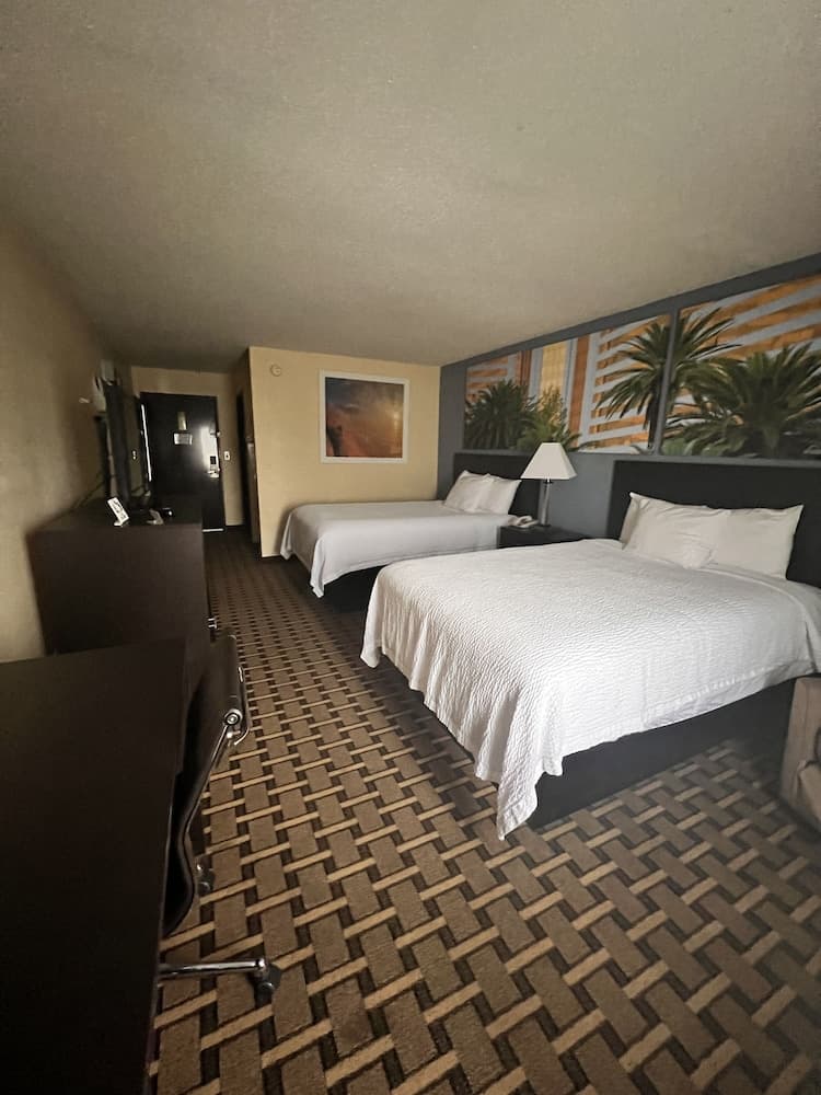 Days Inn by Wyndham Greenville South/Mauldin gallery photo in Mauldin, SC — image 8