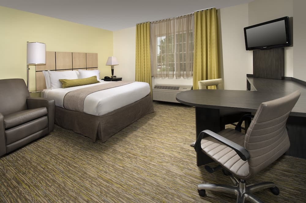 Candlewood Suites Richmond-South by IHG property views in Richmond, VA — gallery photo 3