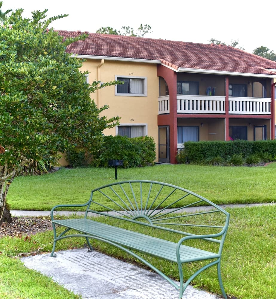 Club Sevilla featured exterior or lobby in Kissimmee, FL — similar hotel