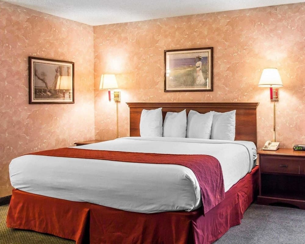 Econo Lodge Longmont East gallery photo in Longmont, CO — image 31