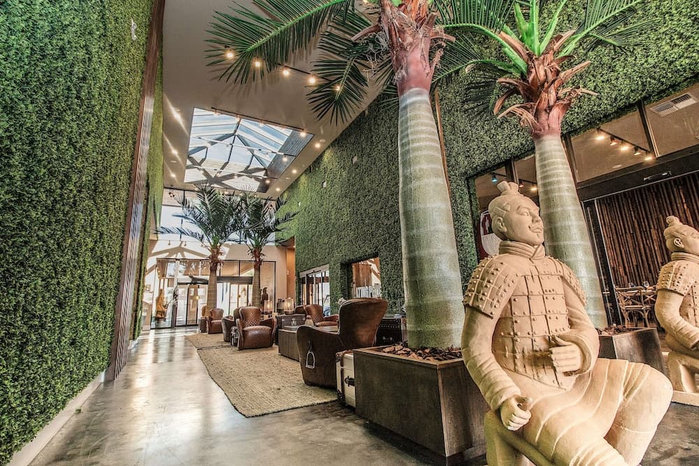 Magic Village Views Trademark Collection by Wyndham interior in Kissimmee, FL — gallery photo 2