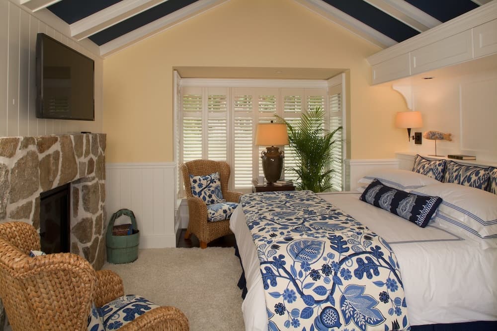 The Inn at Pleasant Beach gallery photo in Bainbridge Island, WA — image 26