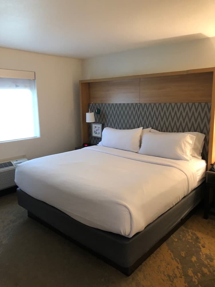 Holiday Inn Selma - Swancourt by IHG gallery photo in Selma, CA — image 24