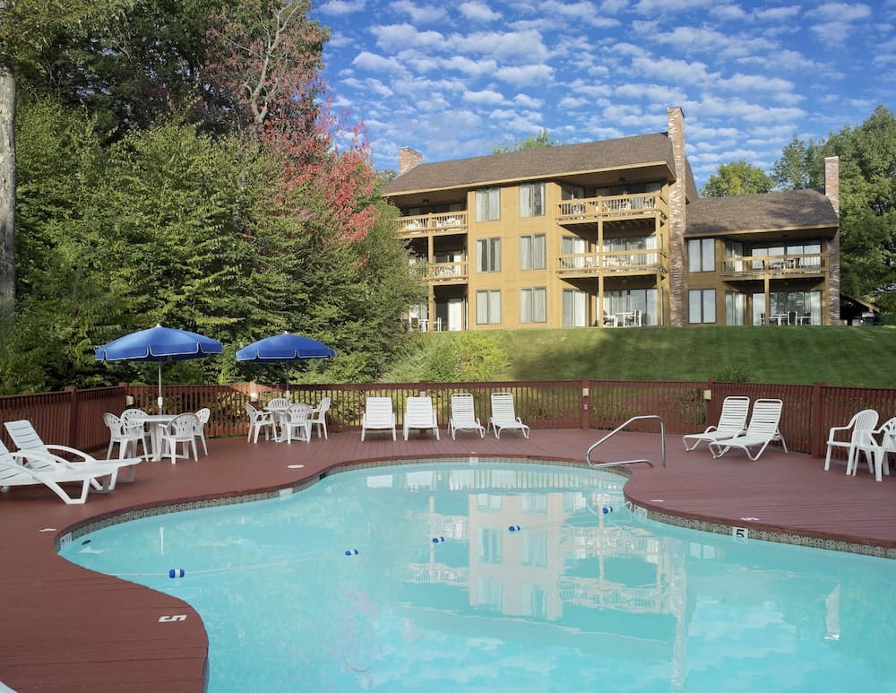 The Summit Resort gallery photo in Laconia, NH — image 36