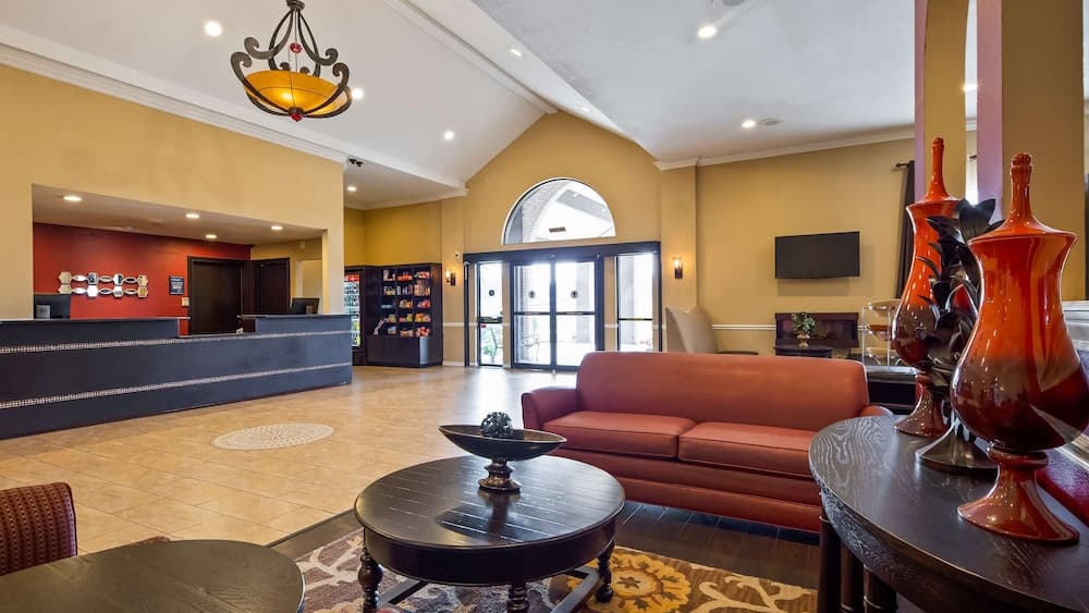 SureStay Plus by Best Western San Antonio Fiesta Inn interior in San Antonio, TX — gallery photo 2