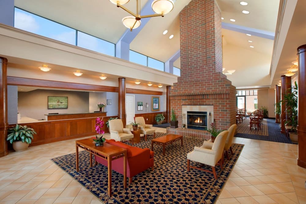 Homewood Suites by Hilton Falls Church - I-495 at Rt. 50 property views in Falls Church, VA — gallery photo 3