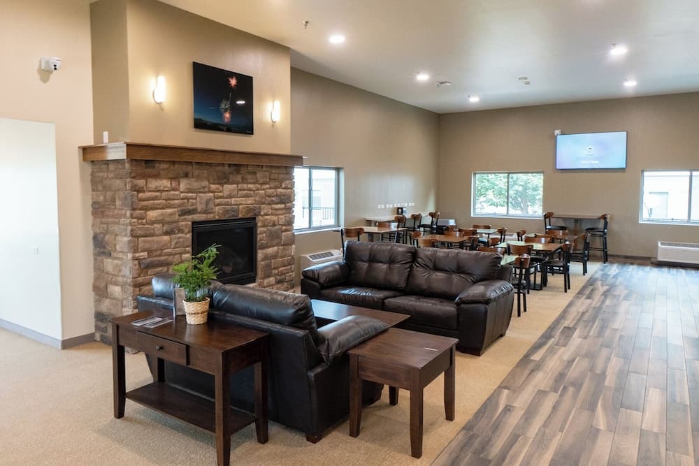 Cobblestone Inn & Suites - Sheldon property views in Sheldon, IA — gallery photo 3