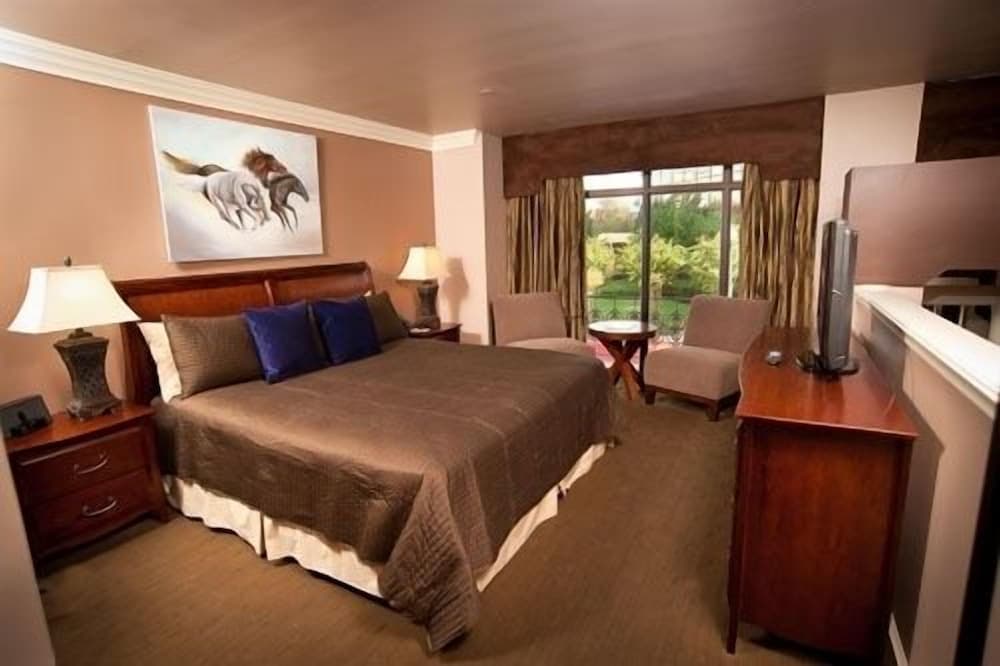 The Remington Suite Hotel and Spa gallery photo in Shreveport, LA — image 5
