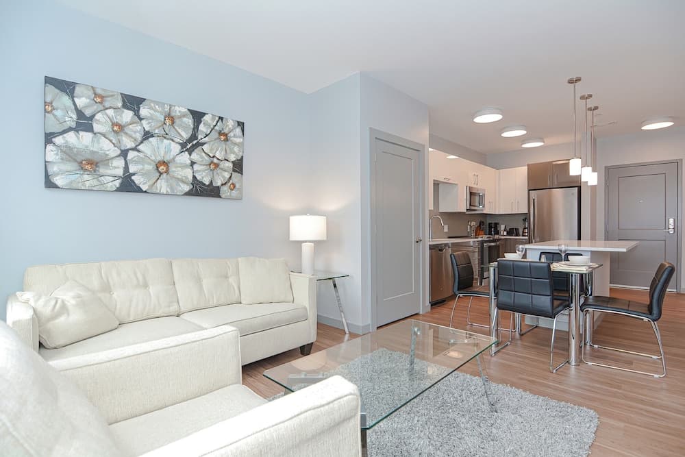 Global Luxury Suites Downtown Providence gallery photo in Providence, RI — image 94