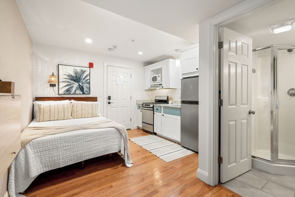 Hygge House Suites property views in Newburyport, MA — gallery photo 3