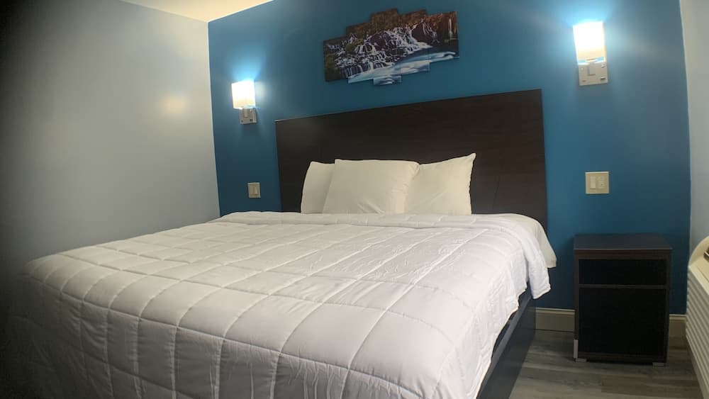East  New York Inn property views in Brooklyn, NY — gallery photo 3