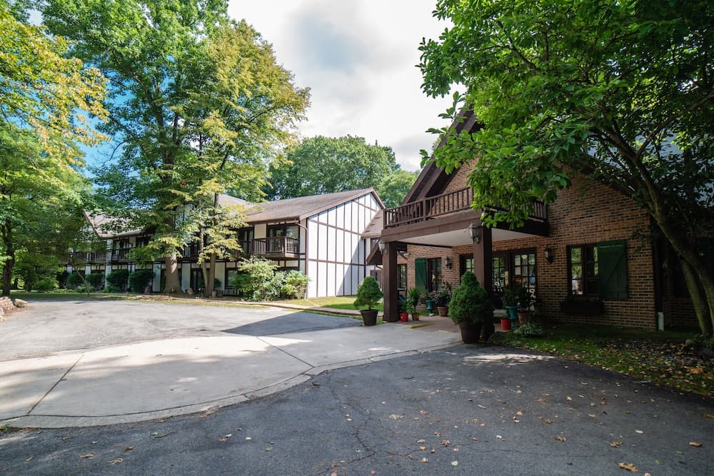 Spring House Inn gallery photo in Chesterton, IN — image 31