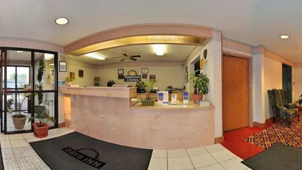 Days Inn by Wyndham Panama City/Callaway gallery photo in Panama City, FL — image 14