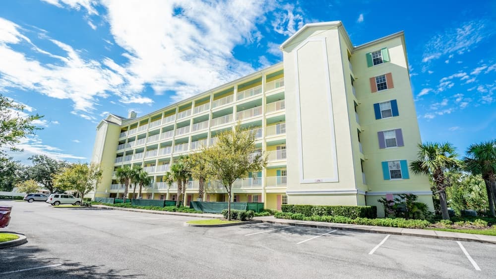 Barefoot Suites featured exterior or lobby in Kissimmee, FL — similar hotel