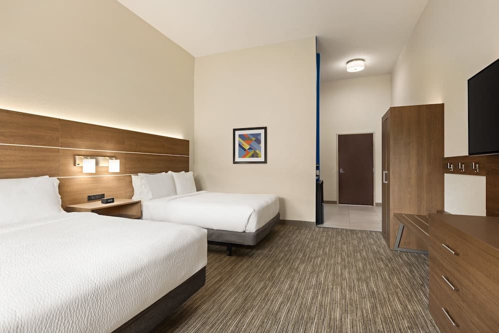 Holiday Inn Express & Suites Akron Regional Airport Area by IHG gallery photo in Akron, OH — image 43