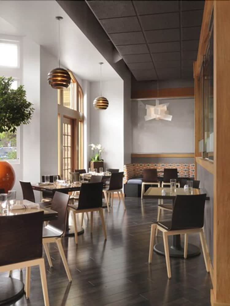 Moonrise Hotel gallery photo in St. Louis, MO — image 19