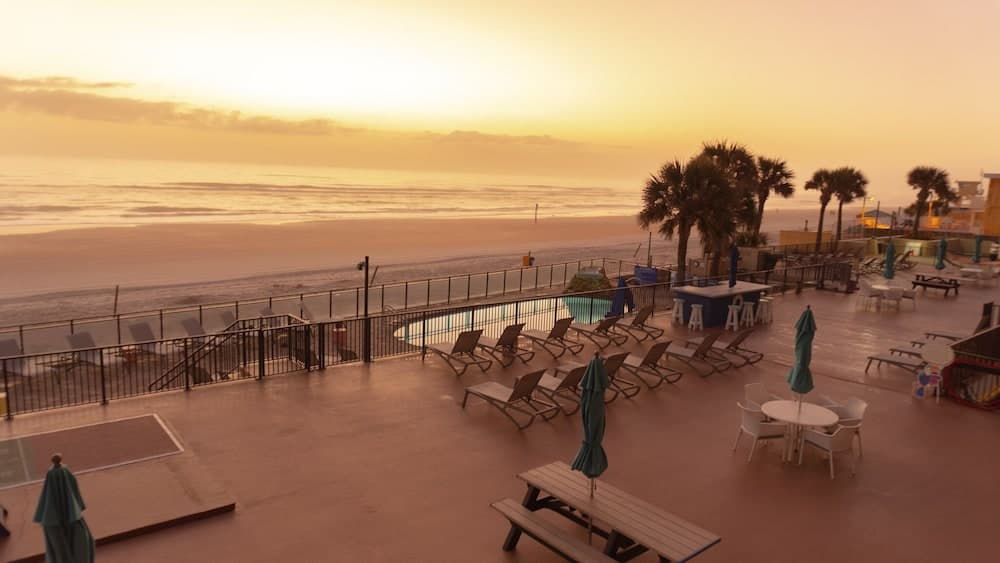 Tropic Sun Towers featured exterior or lobby in Ormond Beach, FL — similar hotel