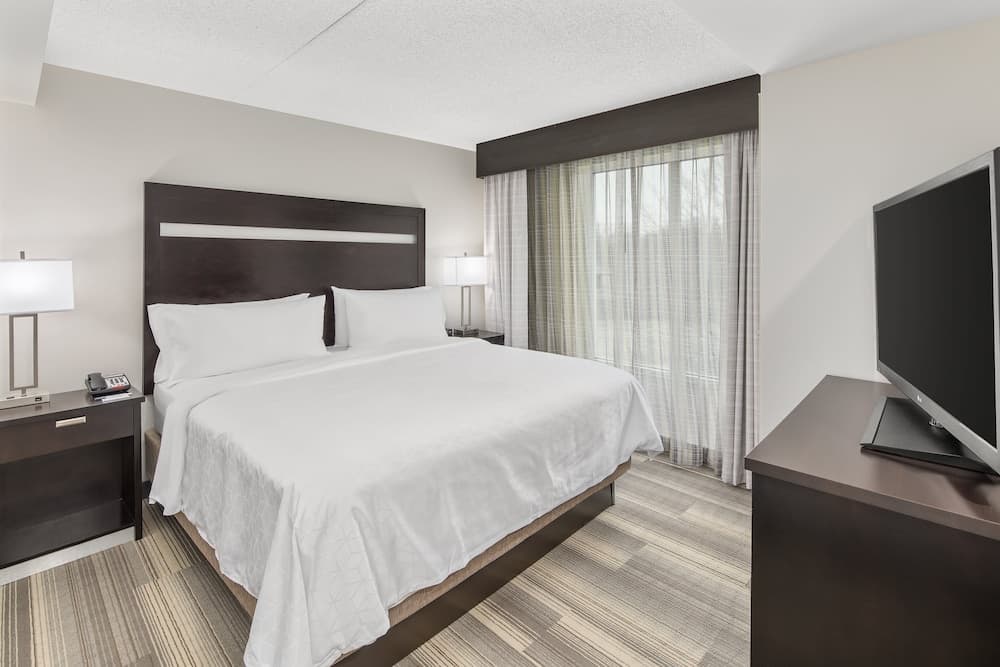 Holiday Inn Express & Suites Greenville-I-85 & Woodruff Rd by IHG property views in Greenville, SC — gallery photo 3