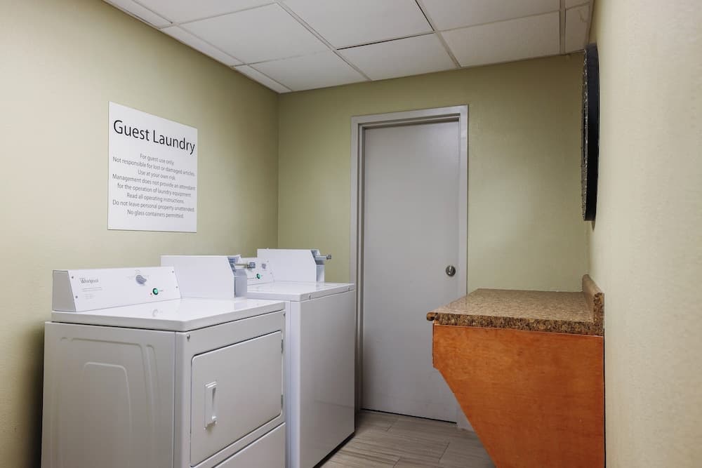 Holiday Inn Express Burlington by IHG gallery photo in Burlington, NC — image 39