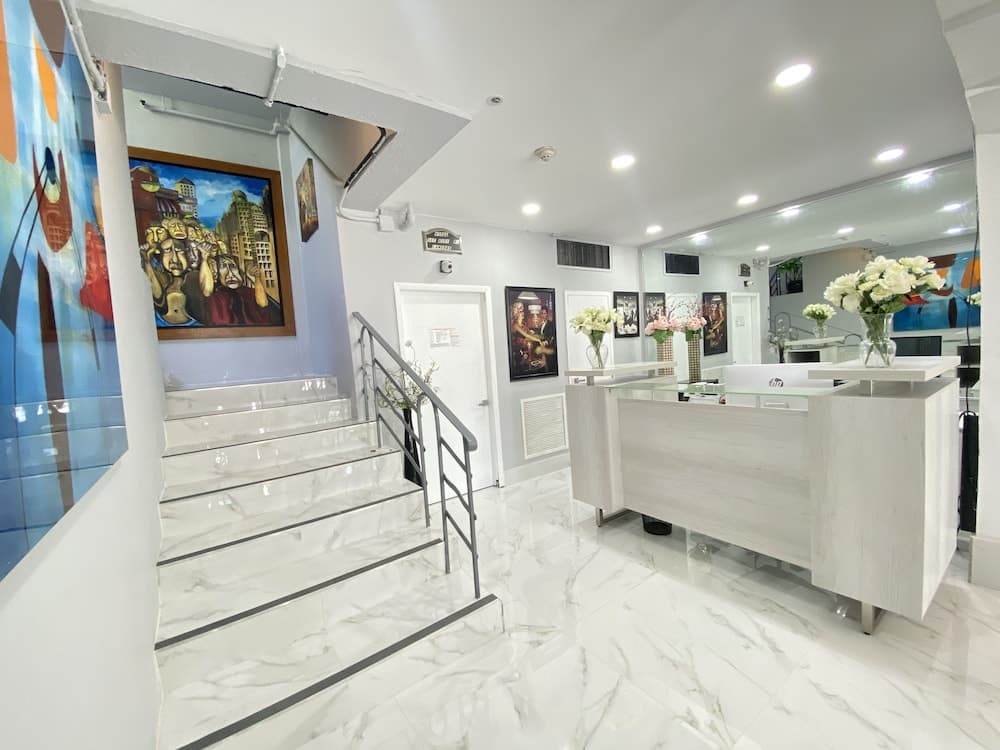 Notebook Miami Beach property views in Miami Beach, FL — gallery photo 3