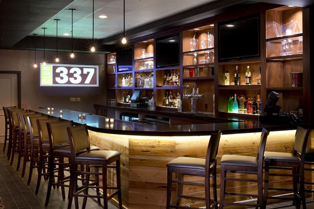 DoubleTree by Hilton Hotel Lafayette gallery photo in Lafayette, LA — image 17