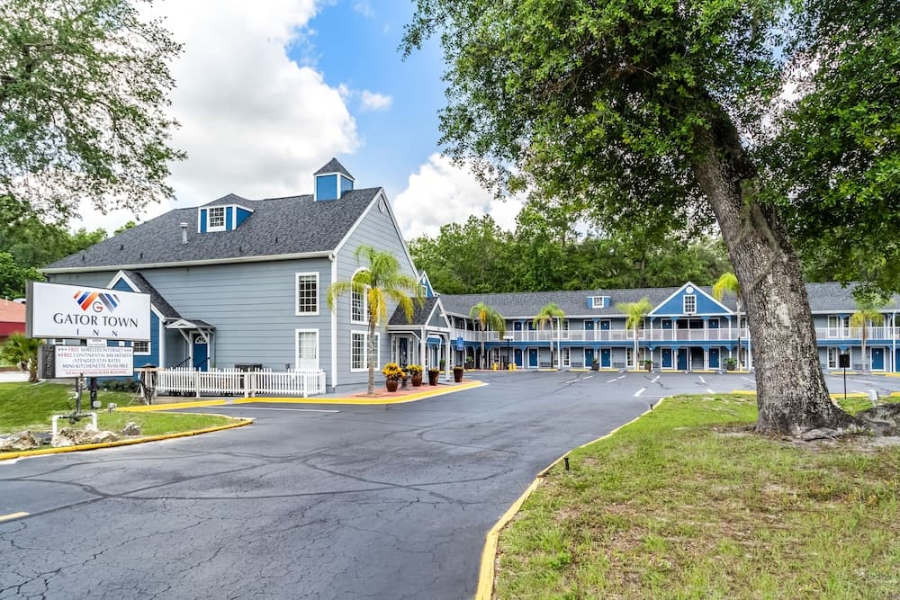 Gator Town Inn — hotel in Gainesville, Florida