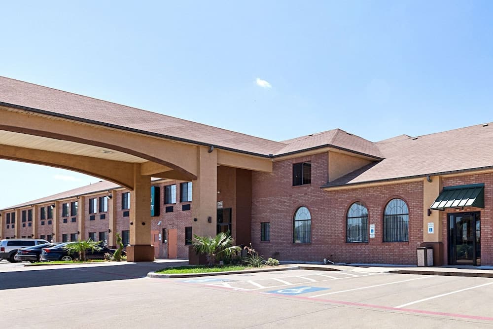 Quality Inn Mesquite - Dallas East gallery photo in Mesquite, TX — image 24