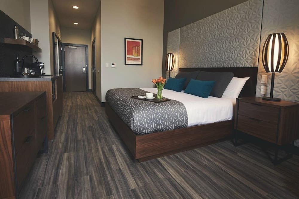 Hotel Vandivort gallery photo in Springfield, MO — image 15