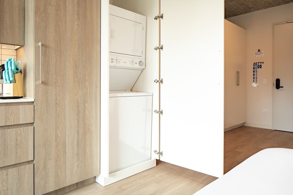 Kasa River North Chicago property views in Chicago, IL — gallery photo 3