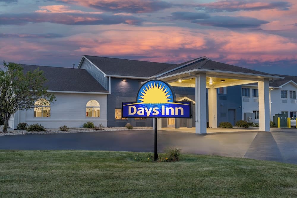 Days Inn by Wyndham Sturtevant / Racine / Mount Pleasant gallery photo in Mount Pleasant, WI — image 31