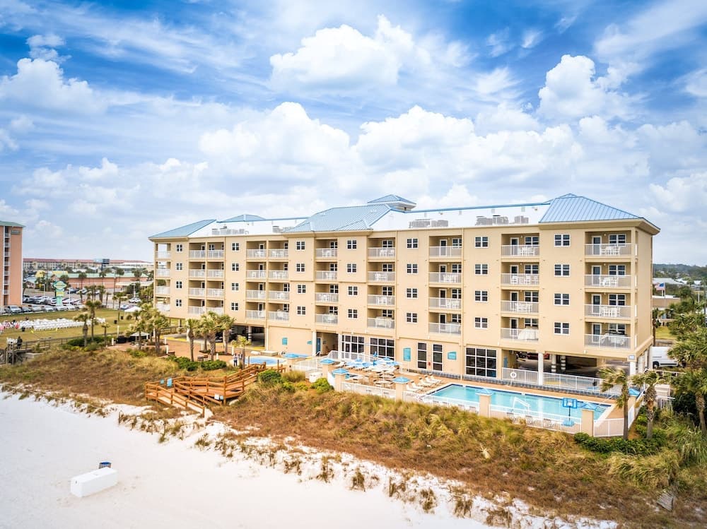 Holiday Inn Club Vacations Panama City Beach Resort by IHG featured exterior or lobby in Panama City Beach, FL — similar hotel
