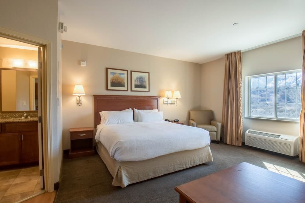 Western Slope Suites featured exterior or lobby in Parachute, CO — similar hotel