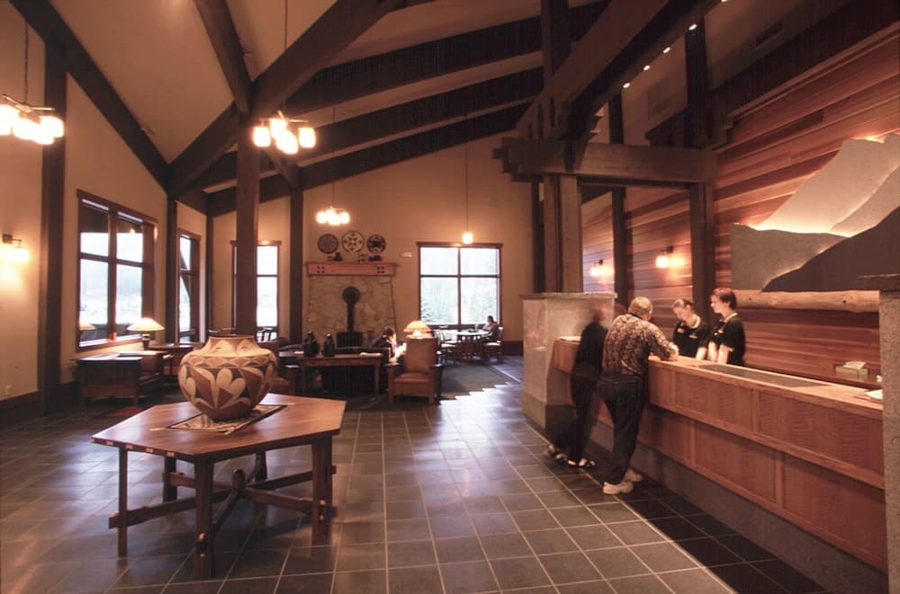 Wuksachi Lodge interior in Sequoia National Park, CA — gallery photo 2