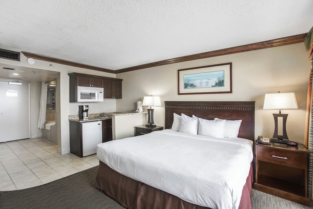 Beach Quarters Resort property views in Virginia Beach, VA — gallery photo 3