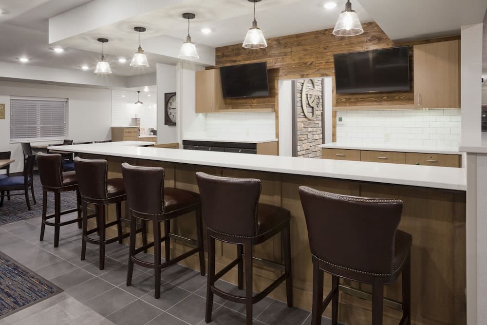 GrandStay Hotel & Suites Rock Valley property views in Rock Valley, IA — gallery photo 3