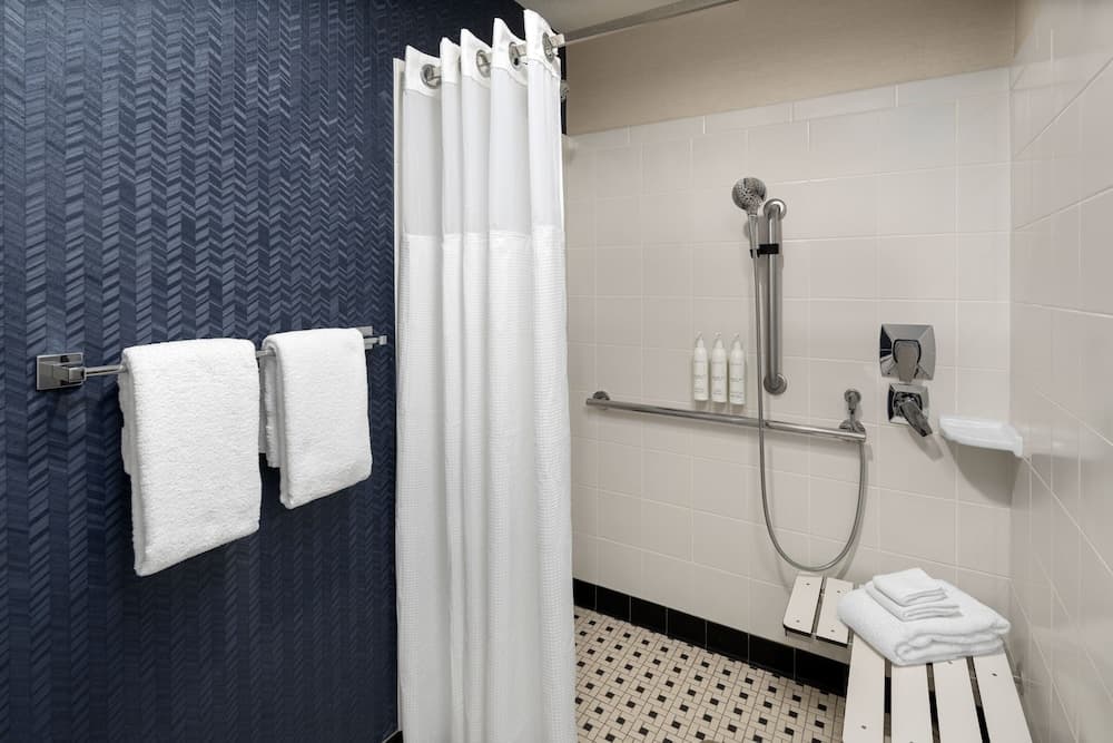 Fairfield Inn & Suites by Marriott Beaverton gallery photo in Beaverton, OR — image 14