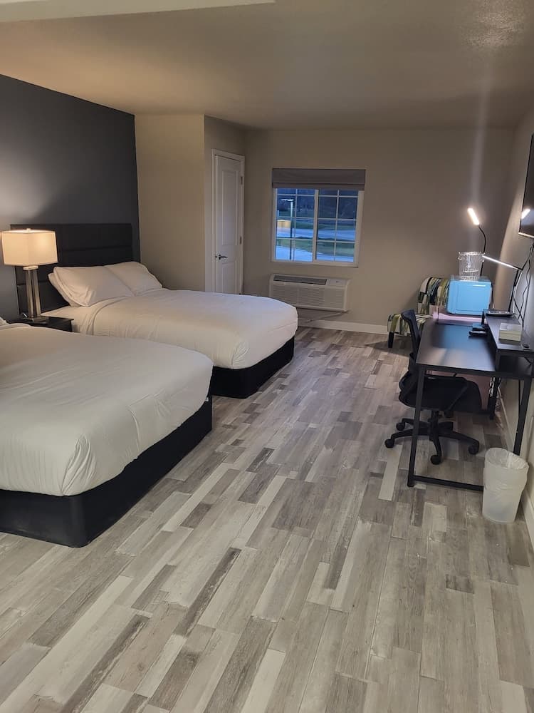 Red Fox Inn and Suites gallery photo in Waverly, IA — image 4