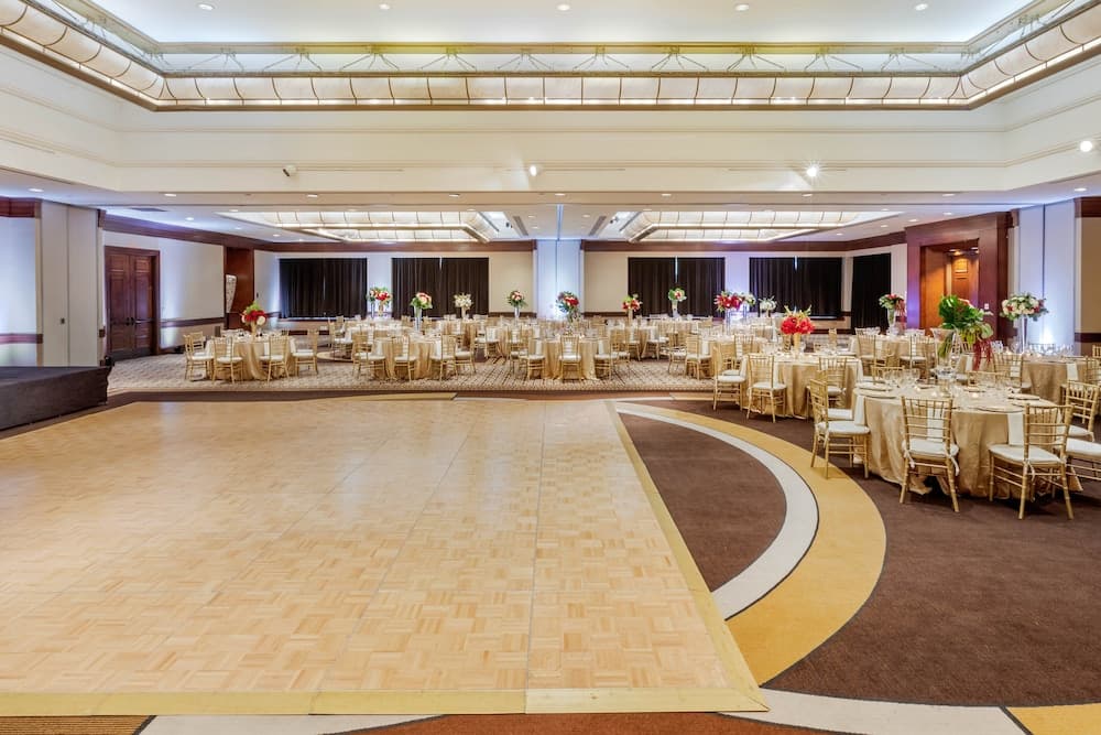 Omni Los Angeles Hotel property views in Los Angeles, CA — gallery photo 3