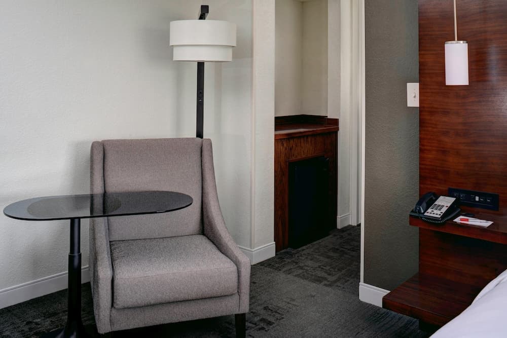 Marriott East Lansing at University Place gallery photo in East Lansing, MI — image 30