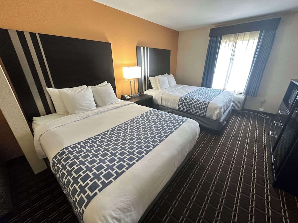 Best Western Plus Bass Hotel & Suites property views in Leeds, AL — gallery photo 3