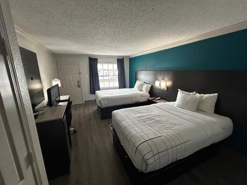 Causeway Inn - Metairie gallery photo in Metairie, LA — image 6