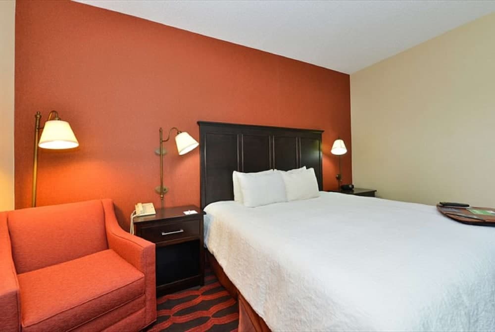 Hampton Inn Sturgis-Lagrange Area gallery photo in Sturgis, MI — image 4
