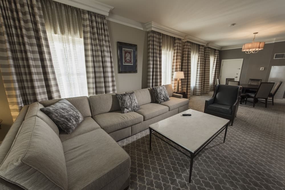 The Skirvin Hilton Oklahoma City gallery photo in Oklahoma City, OK — image 57