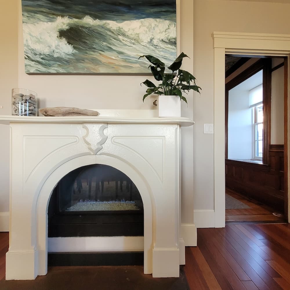 Stone House Inn interior in Little Compton — gallery photo 2